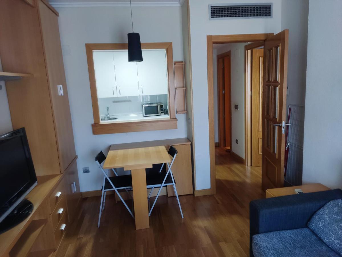 En Madrid, A Unos Minutos Del Aeropuerto Airport Barajas, Plenilunio, Estadio De Futbol Metropolitano, Feria De Madrid, Clinica Navarra Esterno foto